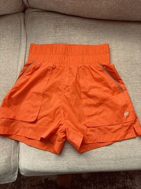 Fabletics Shorts Womens Size S Orange Ultra High-Waisted Piped Nylon